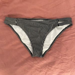 Shade & Shore Striped Bikini Bottom - L